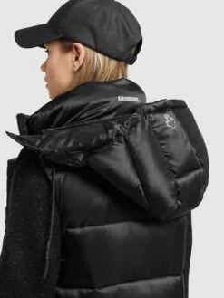 Khujo Bodywarmers Bodywarmer Tourin Dames Zwart -Serax Shop 0c2adb6113afb417be072dbdb1b4be5f