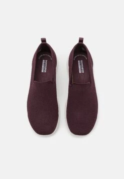 Go Walk Trainers - Sportieve Wandelschoenen - Burgundy -Serax Shop 0e80057ca1724da2b0159c4b36e31524