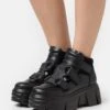 Steve Madden Trimmers - Sneakers Hoog - Black -Serax Shop 1130d9d36dbb4ea0b0fde4caefce75f6