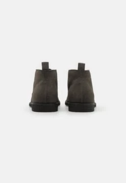 Pier One Unisex - Sportieve Veterschoenen - Grey 10 Pier One Unisex - Sportieve Veterschoenen - Grey -Serax Shop 1a69c3b5a7ed49d2869b1ff1aeeb8355