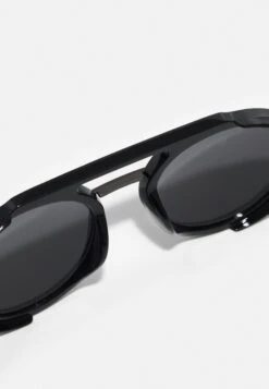 URBAN CLASSICS Sunglasses Java Unisex - Zonnebril - Black/Gunmetal -Serax Shop 27f87c9edd2843eeae16e677e5569ac5