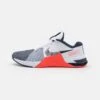Nike Performance Metcon 8 Unisex - Trainingsschoen - White/Obsidian/Bright Crimson 2 Nike Performance Metcon 8 Unisex - Trainingsschoen - White/Obsidian/Bright Crimson -Serax Shop 29989b9fd34b49cfafcad0069983c8e2