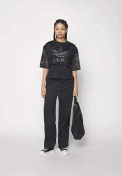 Adidas Originals Big Logo Tee 2 In 1 - T-Shirt Print - Black 16 Adidas Originals Big Logo Tee 2 In 1 - T-Shirt Print - Black -Serax Shop 2beb5aece7ce456193f1b8b989f97297