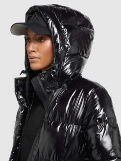 Khujo Wintermantels Wintermantel Tonka Dames Zwart -Serax Shop 327d9f3fc804665d980cda405c2b0fb7