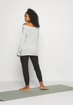 Athleta Salutation - Trainingsbroek - Black 10 Athleta Salutation - Trainingsbroek - Black -Serax Shop 33dc18b29c464f9c9e19167fd797e85d