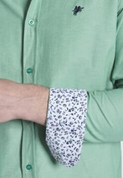 Casual Overhemden Regular Fit Overhemd FYODOR Heren Groen 12 Casual Overhemden Regular Fit Overhemd FYODOR Heren Groen -Serax Shop 33f1b2623e102201599e96ba9cec5418