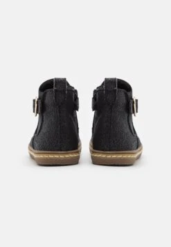 Friboo Korte Laarzen - Black -Serax Shop 419c17eb8e63456095037d0b3c1fa236