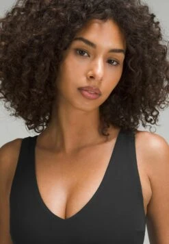 Lululemon Align™ V-Neck C/D - Sport-Bh Met Medium Support - Black 10 Lululemon Align™ V-Neck C/D - Sport-Bh Met Medium Support - Black -Serax Shop 42795b754b80489c98cb3ca761763e2c