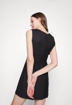 MAX & Co. Newyork - Etui-Jurk - Black -Serax Shop 4f27e13970374fd5a70ab1174c7c3422