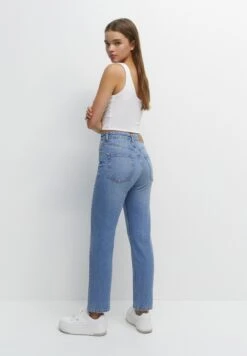 PULL & BEAR High Waist - Straight Leg Jeans - Stone Blue Denim -Serax Shop 6da5702e8f984192a4ba0f407dee59b1