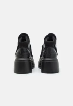 Steve Madden Trimmers - Sneakers Hoog - Black -Serax Shop 7aebe800ba9f48e09785964fd2d4dc45