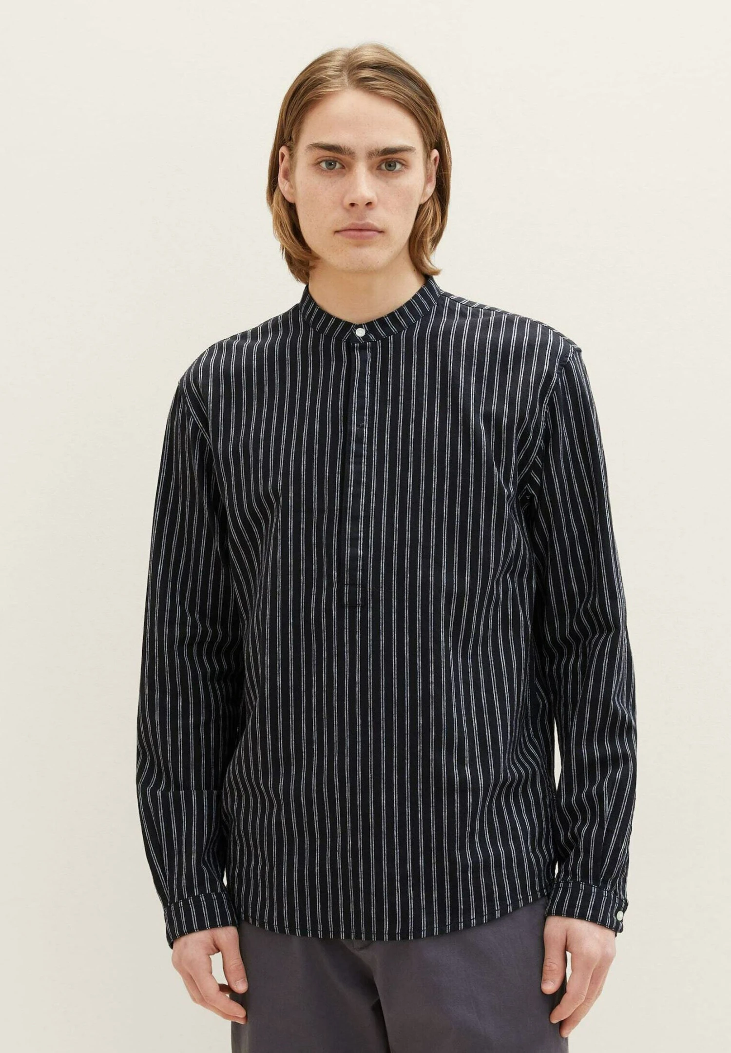 TOM TAILOR Denim Mit Stehkragen - Overhemd - Black Stripe 3 TOM TAILOR Denim Mit Stehkragen - Overhemd - Black Stripe