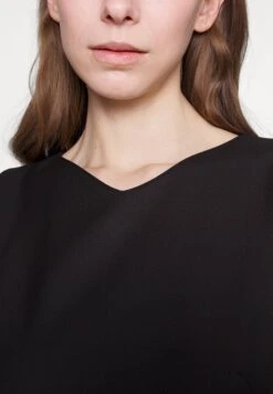 MAX & Co. Newyork - Etui-Jurk - Black -Serax Shop c21fc79edbf04577baece870d616dcf3