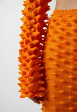 Spiky Cardigan - Vest - Orange -Serax Shop c616c5e92d4f48839c7d0314aa5adca7