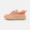 Steve Madden Doubletake - Sneakers Laag - Natural/Orange -Serax Shop d75e6c3b067f45f3aaf7c6291c977a06