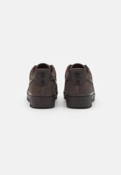 Nike Sportswear Nike Air Force 1 Premium - Sneakers Laag - Velvet Brown 11 Nike Sportswear Nike Air Force 1 Premium - Sneakers Laag - Velvet Brown -Serax Shop dd708d6df6ec413795281a3f9db47466